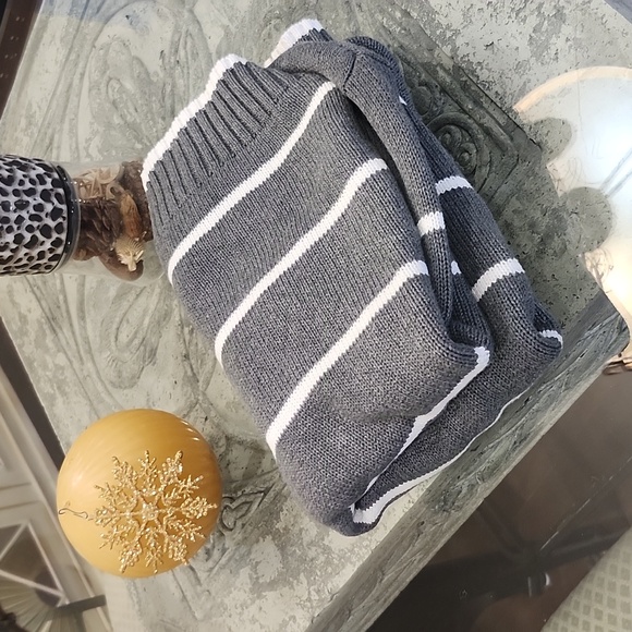 United Collors Of Benetton Men's Gray Striped Cowl Neck Zip Sweater Pullover L - Picture 12 of 12